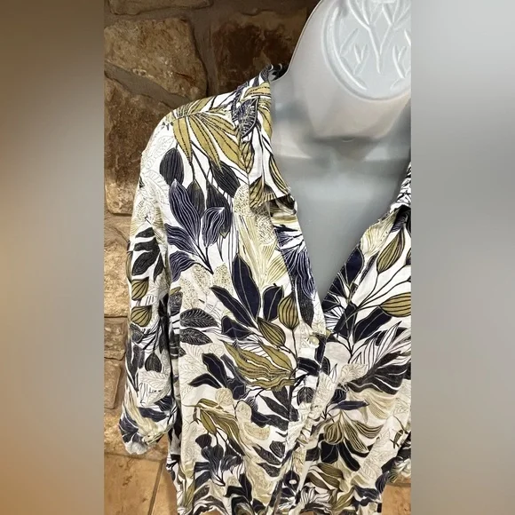 Tahari Airy Linen Shirt Women 2X Lagenlook Coastal Resort Cruise Botanical - Picture 3 of 16